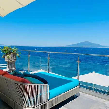 My Exclusive Italy - Beachfront & Private Sea Access Villa Península Sorrentina