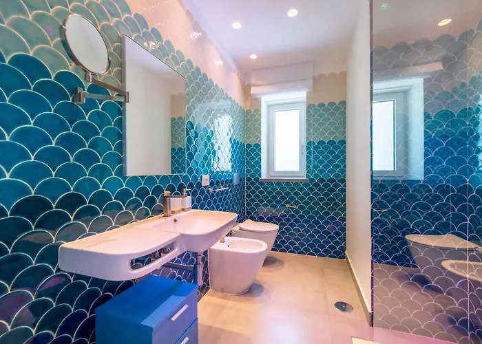 My Exclusive Italy - Beachfront & Private Sea Access Villa *