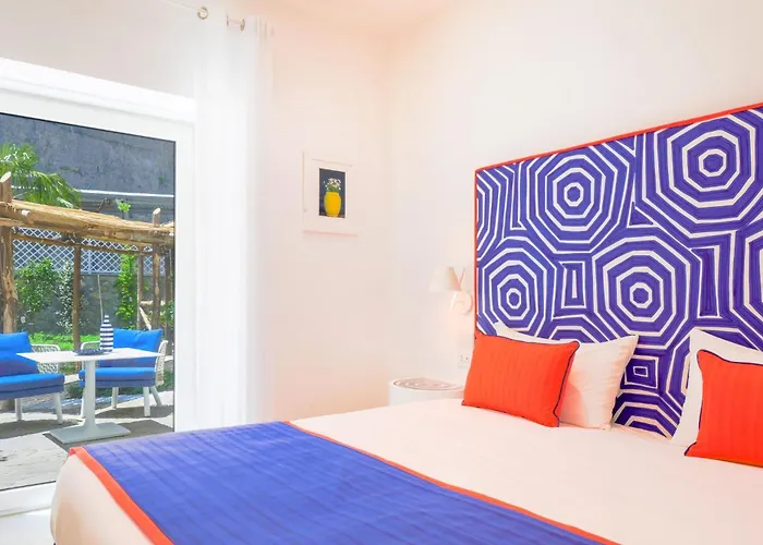 My Exclusive Italy - Beachfront & Private Sea Access Sorrent