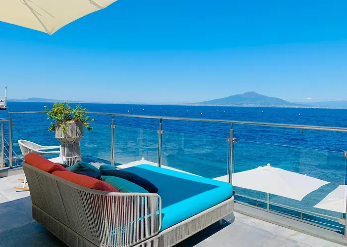 My Exclusive Italy - Beachfront & Private Sea Access Villa Sorrent
