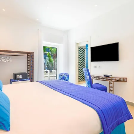 My Exclusive Italy - Beachfront & Private Sea Access