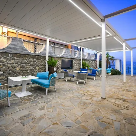 My Exclusive Italy - Beachfront & Private Sea Access Villa *