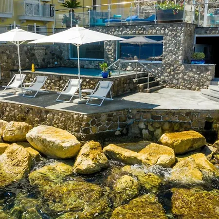 Villa My Exclusive Italy - Beachfront & Private Sea Access Península Sorrentina