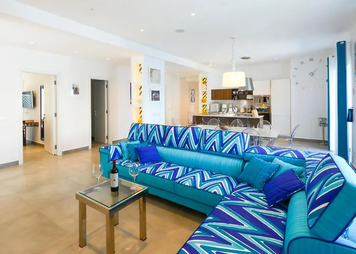 My Exclusive Italy - Beachfront & Private Sea Access Willa